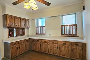 115 W 4th St, Bridgeport, PA 19405 - Photo 21