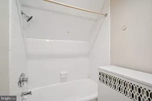 411 Lodges Ln, Elkins Park, PA 19027 - Photo 43