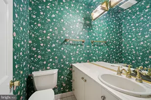 411 Lodges Ln, Elkins Park, PA 19027 - Photo 19