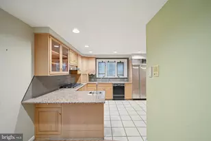 411 Lodges Ln, Elkins Park, PA 19027 - Photo 15