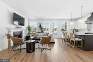 131 Charles Ln, Harleysville, PA 19438 - Photo 7