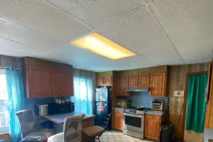 556 Beech St, Pottstown, PA 19464 - Photo 9