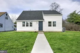 225 Potts Dr, Pottstown, PA 19464 - Photo 1