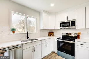 225 Potts Dr, Pottstown, PA 19464 - Photo 9