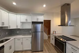 101 Cedar Ave, West Conshohocken, PA 19428 - Photo 5