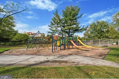 1001 City Avenue #EC204, Wynnewood, PA 19096 - Photo 23