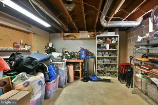 1653 Fitzwatertown Rd, Willow Grove, PA 19090 - Photo 31