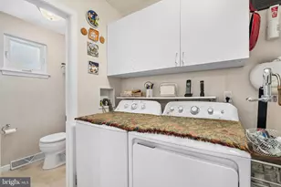 1559 Specht Pl, Lansdale, PA 19446 - Photo 7