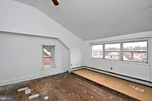 54 W Chestnut St, Souderton, PA 18964 - Photo 35