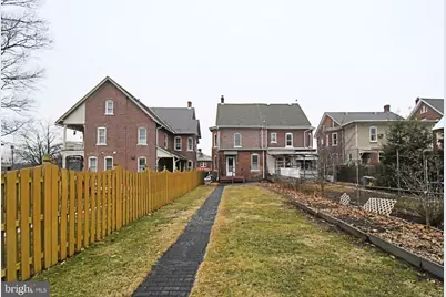 54 W Chestnut Street, Souderton, PA 18964 - Photo 7