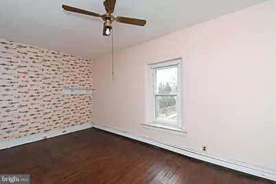 54 W Chestnut Street, Souderton, PA 18964 - Photo 29