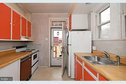 54 W Chestnut Street, Souderton, PA 18964 - Photo 19