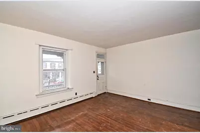 54 W Chestnut Street, Souderton, PA 18964 - Photo 11