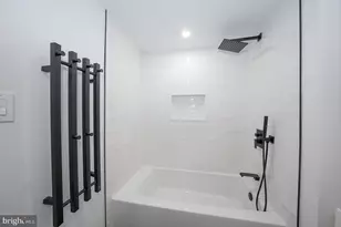 20538 Valley Forge Cir, King of Prussia, PA 19406 - Photo 19