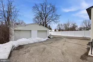 734 Sunnyside Ave, Norristown, PA 19403 - Photo 23