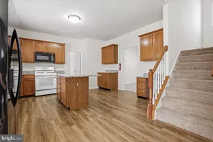 1512 Aspen Dr, Pottstown, PA 19464 - Photo 9