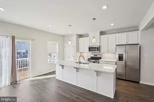 102 Almond Dr, Lansdale, PA 19446 - Photo 9