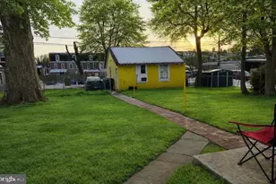 36 E 3rd St, Pottstown, PA 19464 - Photo 3