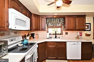 700 Alexander Dr, Hatfield, PA 19440 - Photo 15