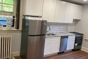 64 N Hanover St, Pottstown, PA 19464 - Photo 5