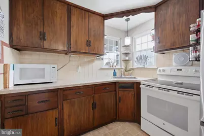 1315 Hillcrest Road, Conshohocken, PA 19428 - Photo 9