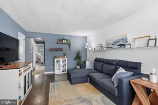 1315 Hillcrest Rd, Conshohocken, PA 19428 - Photo 5