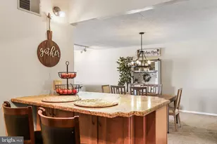 21439 Valley Forge Cir, King of Prussia, PA 19406 - Photo 9