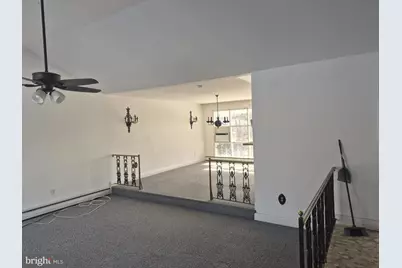 901 Montgomery Avenue, Fort Washington, PA 19034 - Photo 3