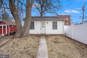 515 N Broad St, Lansdale, PA 19446 - Photo 13