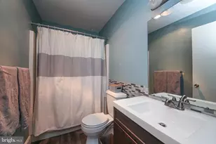 120 Packham Ct, Telford, PA 18969 - Photo 17