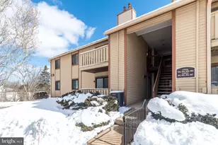 906 Dogwood Ct, Lansdale, PA 19446 - Photo 1