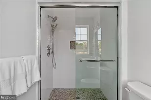 411 Isabelle Ct, Harleysville, PA 19438 - Photo 29