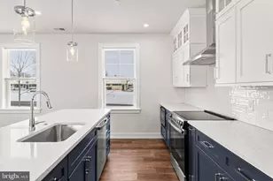 411 Isabelle Ct, Harleysville, PA 19438 - Photo 9