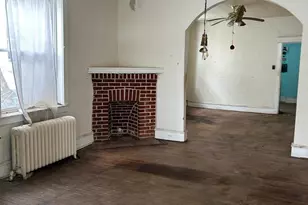 142 Arnold Rd, Ardmore, PA 19003 - Photo 3