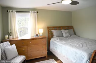 546 Locust St, Collegeville, PA 19426 - Photo 45