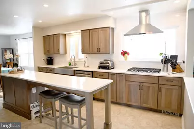 546 Locust Street, Collegeville, PA 19426 - Photo 5