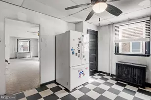 30 W 6th St, Lansdale, PA 19446 - Photo 17