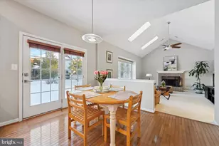 218 Hazeltine Cir, Blue Bell, PA 19422 - Photo 13