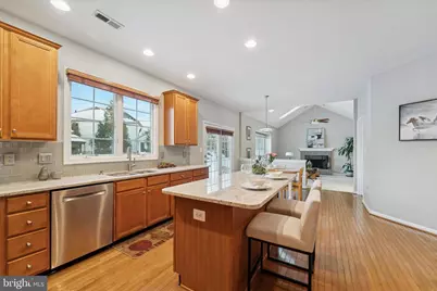 218 Hazeltine Circle, Blue Bell, PA 19422 - Photo 9