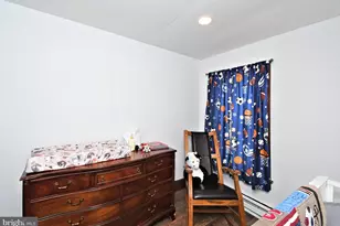 406 S 3rd Ave, Royersford, PA 19468 - Photo 31