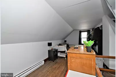 406 S 3rd Avenue, Royersford, PA 19468 - Photo 33