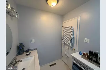 215 Laureen Road, Schwenksville, PA 19473 - Photo 37