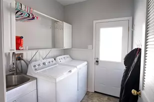 56 Red Cedar Cir, Collegeville, PA 19426 - Photo 19