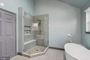 1003 Clover Mill Cir, Collegeville, PA 19426 - Photo 27