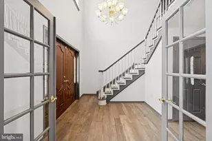 1003 Clover Mill Cir, Collegeville, PA 19426 - Photo 3