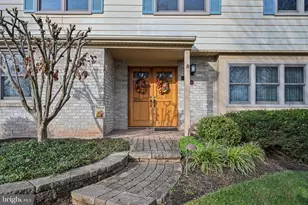 513 Mourning Dove Rd, Audubon, PA 19403 - Photo 3