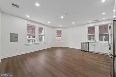 1049 W Lancaster Avenue, Bryn Mawr, PA 19010 - Photo 3