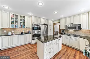 3023 Walker Ln, Eagleville, PA 19403 - Photo 7