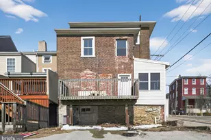 389 E Hector St, Conshohocken, PA 19428 - Photo 5