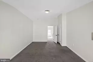 389 E Hector St, Conshohocken, PA 19428 - Photo 11